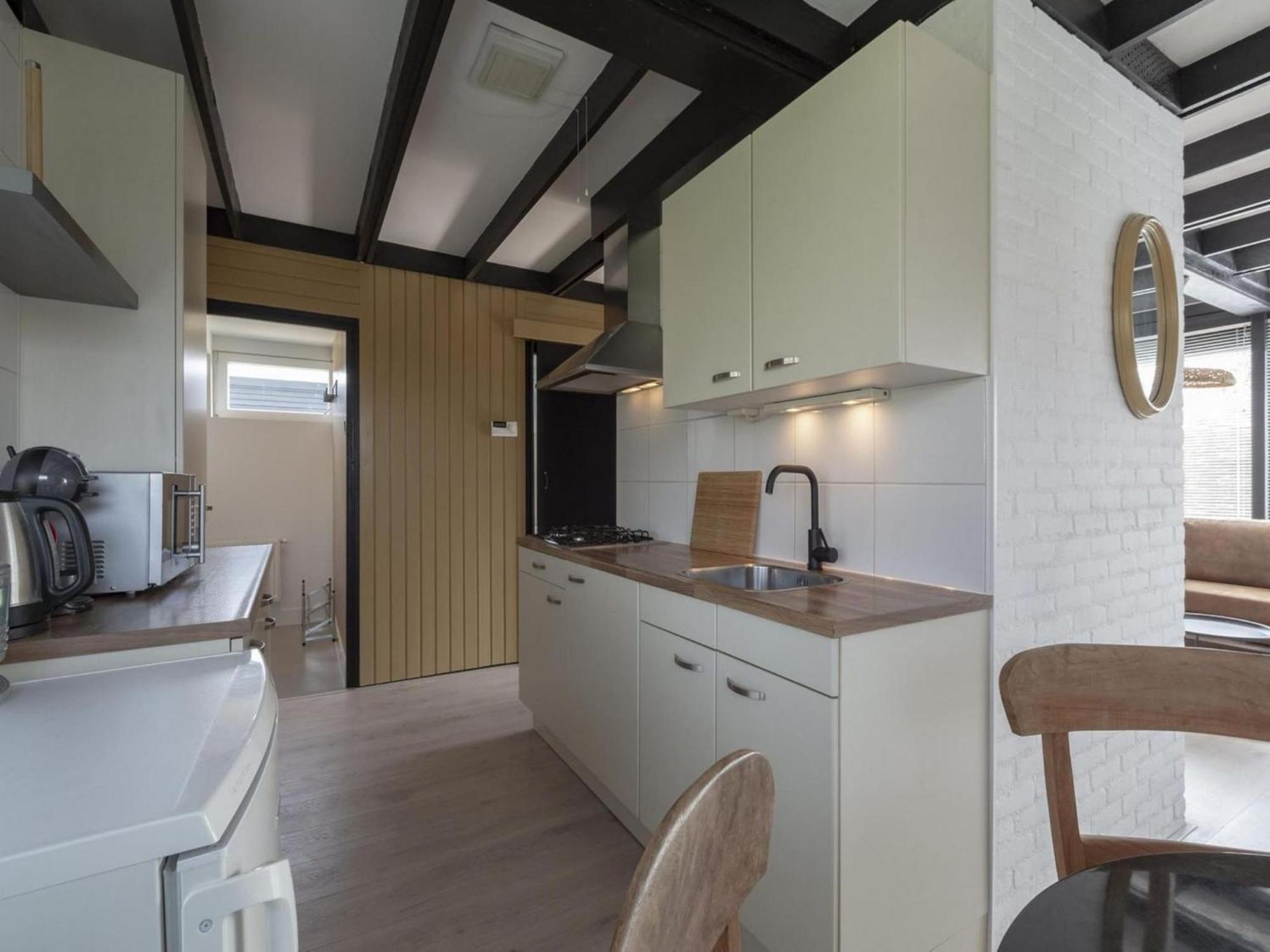 Attractive Bungalow With Modern Furnishings Sint Maartensvlotbrug Eksteriør bilde